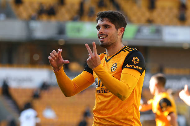 Pedro Neto extends Wolves stay with new long term contract