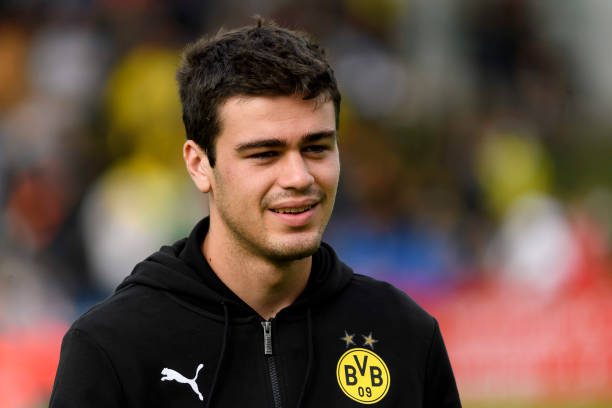GIESSEN, GERMANY - JULY 13: (BILD ZEITUNG OUT) Giovanni Reyna of Borussia Dortmund laughs prior to the Pre Season Friendly Match between FC Giessen and BV Borussia Dortmund at Waldstadion Giessen on July 13, 2021 in Giessen, Germany. (Photo by Alex Gottschalk/DeFodi Images via Getty Images)