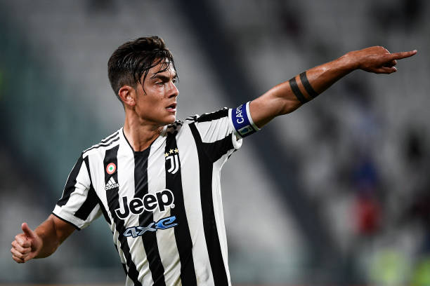 ALLIANZ STADIUM, TURIN, ITALY - 2021/08/28: Paulo Dybala of Juventus FC gestures during the Serie A football match between Juventus FC and Empoli FC. Empoli FC won 1-0 over Juventus FC. (Photo by Nicolò Campo/LightRocket via Getty Images)
